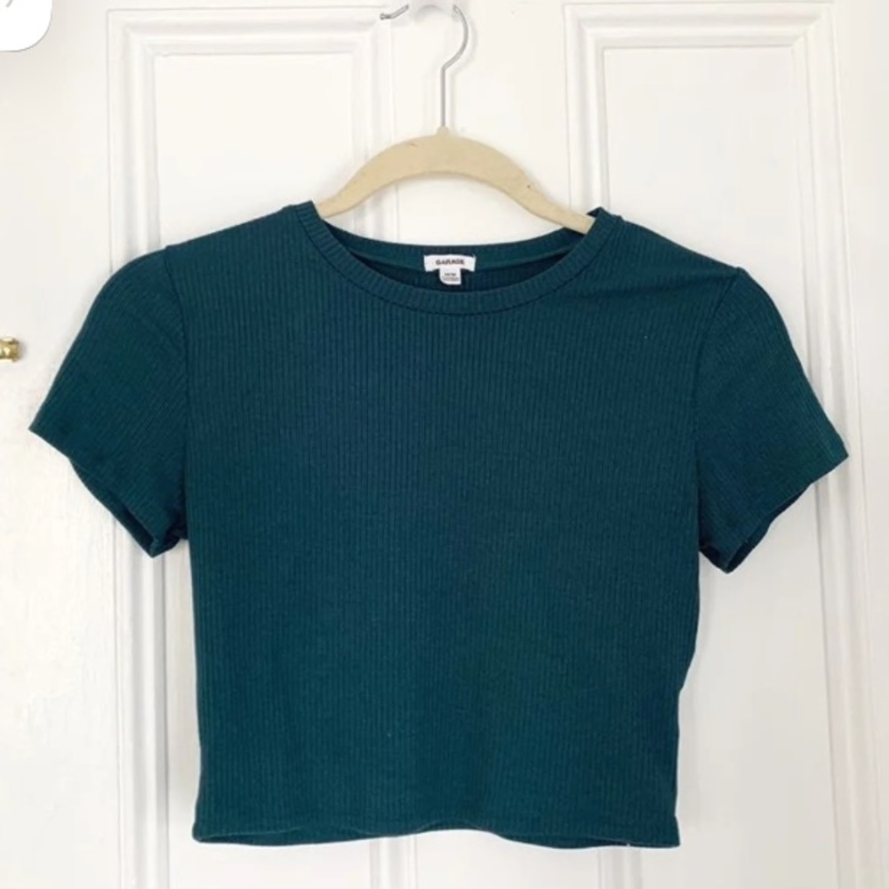 Garage Stormi Tee